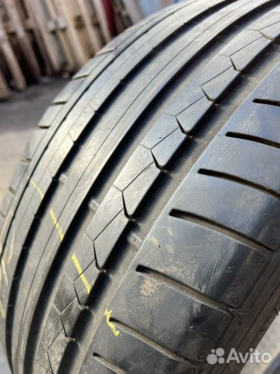 Dunlop SP Sport Maxx GT 255/40 R19