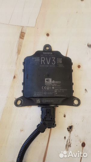 Датчик слепых зон Тойота Рав4 2020г ха50