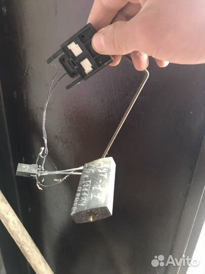 Датчик уровня топлива 2110,2170 Priora дв.1,6