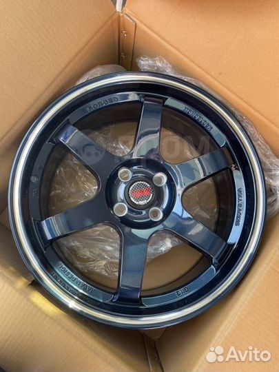 Диск литой Replica R17 4100 volk rays te37