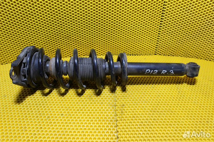 Стойка задняя правая в сборе Nissan Primera P12E