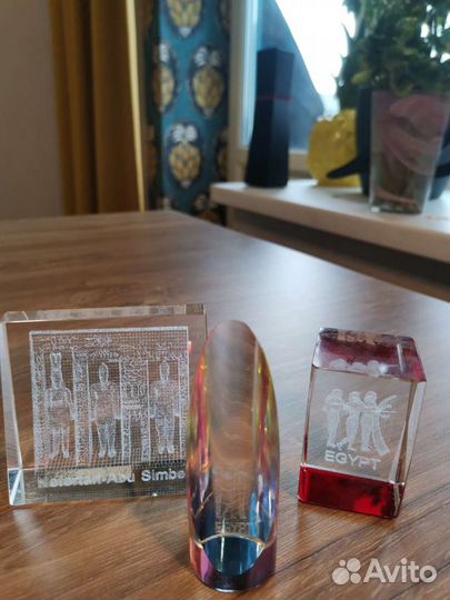 Статуэтки сувениры копилки