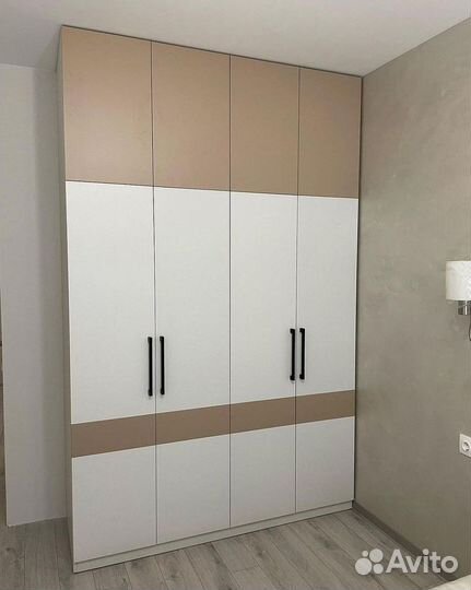 Шкафы распашные