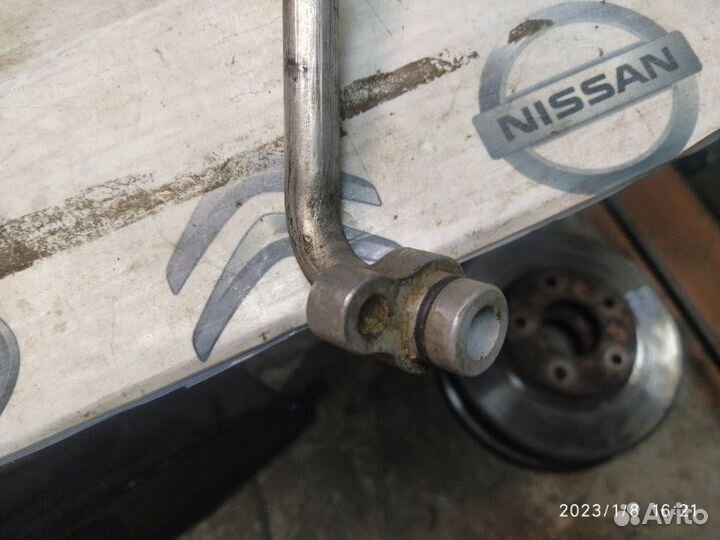 Трубка кондиционера Nissan Primera P12 1.6 02-08