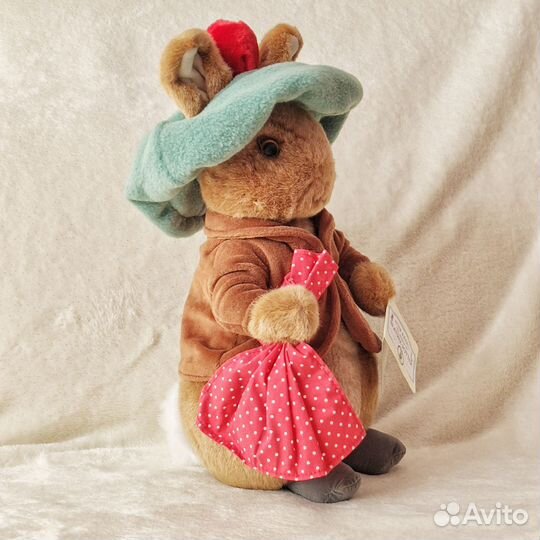 Мягкая игрушка Кролик Бенджамен Банни, 25 см
