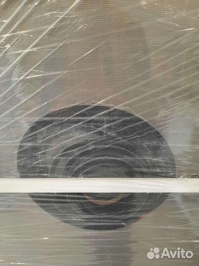 Новая москитная сетка на балконную дверь Rehau