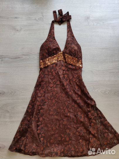 Платье вечернее