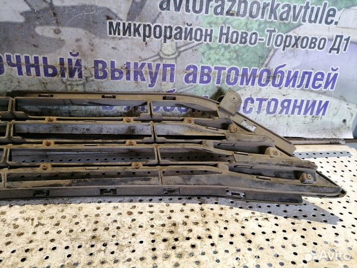 Решетка радиатора Hyundai Elantra V(MD)