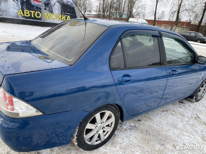 Mitsubishi Lancer 1.6 МТ, 2004, 210 000 км