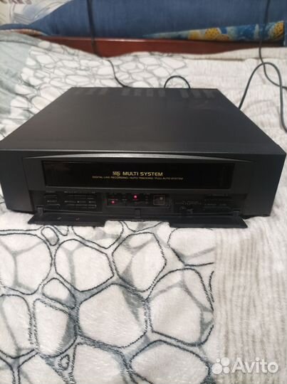 Видеомагнитофон shivaki