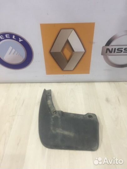Брызговик задний renault logan 2 Лев