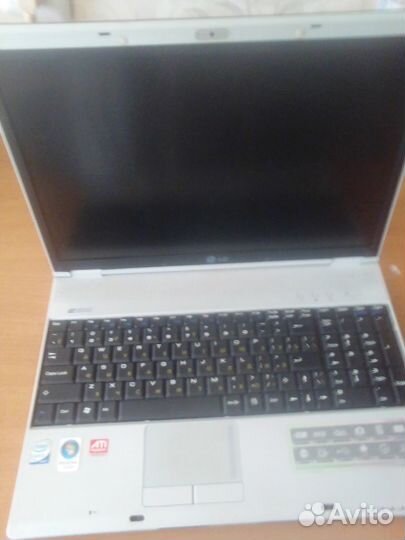 Ноутбук LG E50