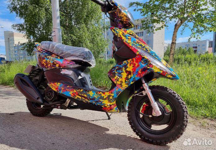 Скутер X-motors Corsa