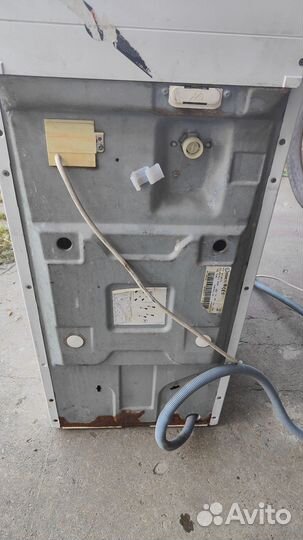 Стиральная машина с вертикальной загрузкой