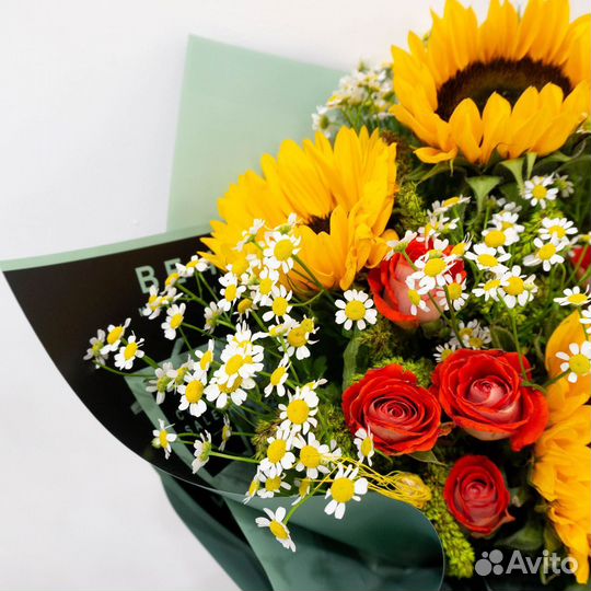 Букет на 1 сентября школьнику