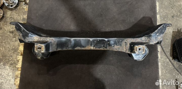 Задняя балка Hyundai Sonata 4 EF Magentis 1