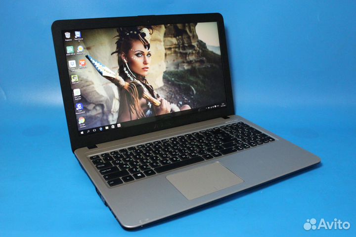 Ноутбук Asus