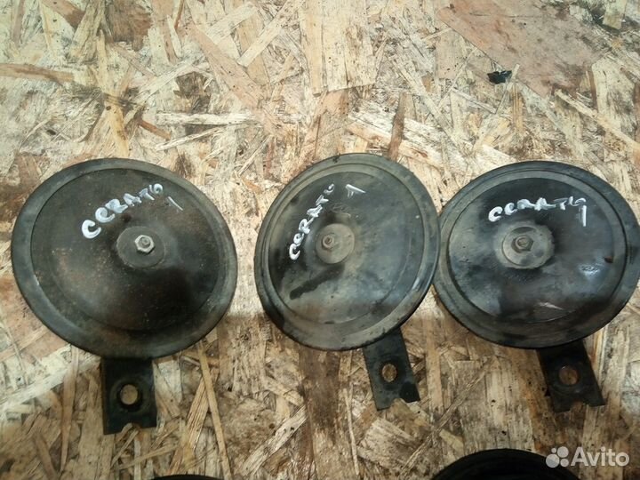 Звуковой сигнал Kia Cerato 1