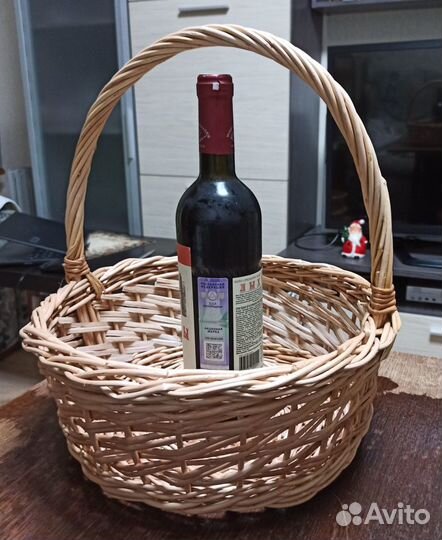 Корзина плетеная с ручкой