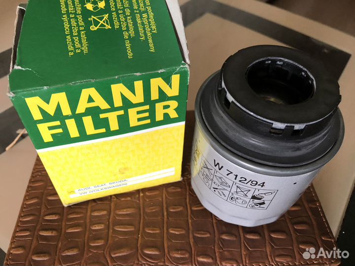 Фильтр масляный mann W712/94