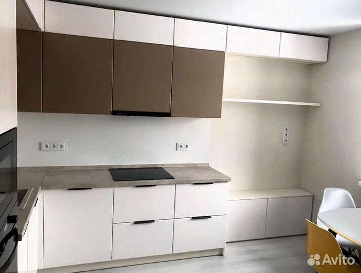 Угловой кухонный гарнитур современный