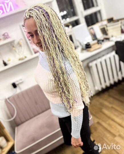 Плетение косичек зизи