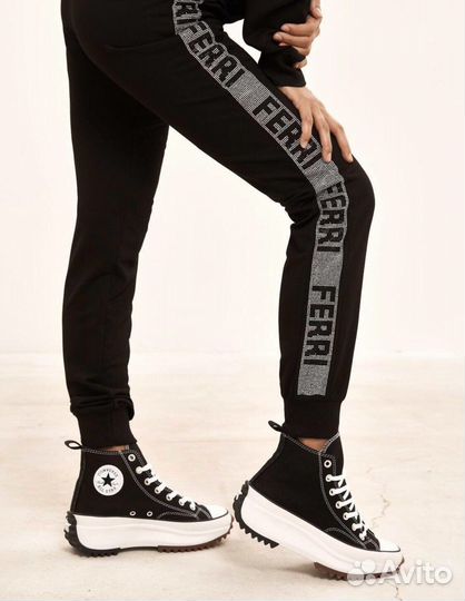 Костюм в стразах