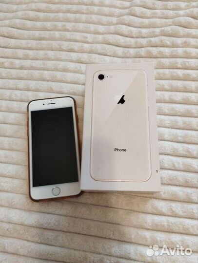 Телефон iPhone 8 64 gb