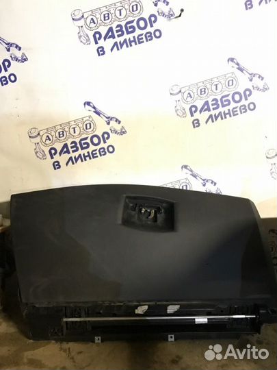 Бардачок Bmw 5-Series E60 2.0 2003