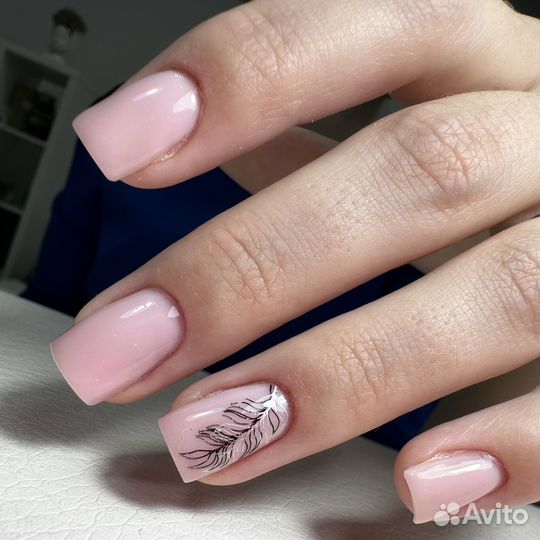 Маникюр бесплатно