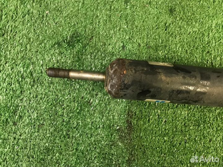 Амортизатор передний Mercedes-Benz G-Class W463