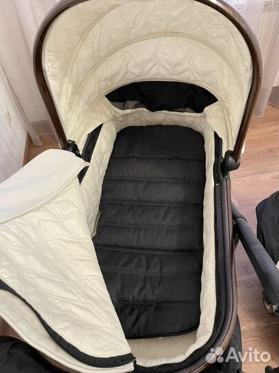 Коляска 3 в 1 Moon Nuova+аксессуары