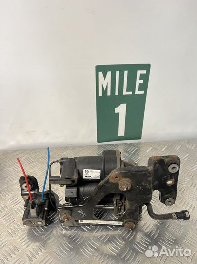 Компрессор пневмоподвески x5 е70