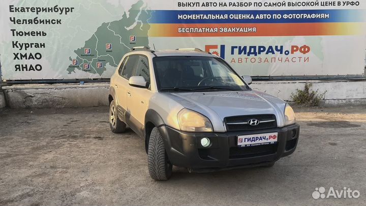 Корпус термостата Hyundai Tucson (JM) 25620-37351