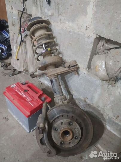 Кулак Стойка передняя левая Daewoo Nexia в сборе