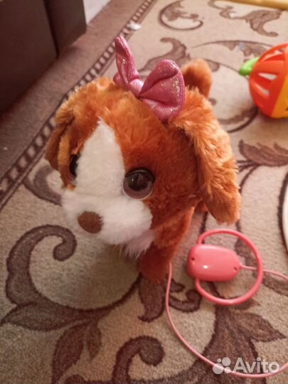 Игрушечная собачка
