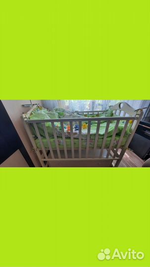 Детская кроватка