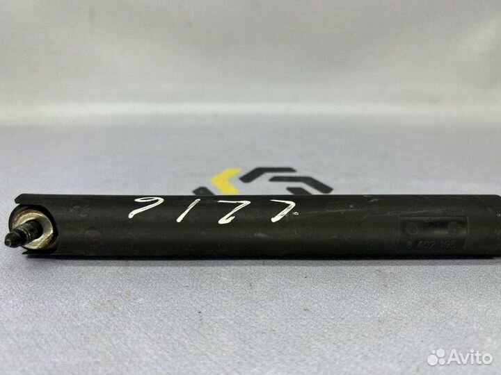 Амортизатор борта багажника Bmw X5 E53 рестайлинг