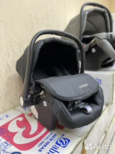 Коляска трансформер 3 в 1 Luxmom 530, чёрный