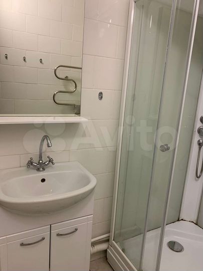 2-к. квартира, 45 м², 1/10 эт.