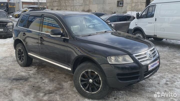 Датчик ABS задний левый Volkswagen Touareg (GP) 7L