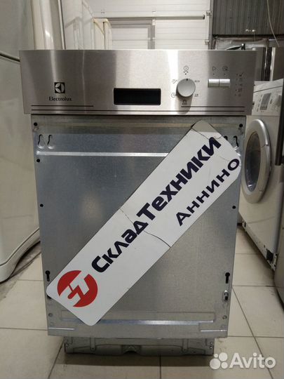 Встраиваемая посудомоечная машина бу