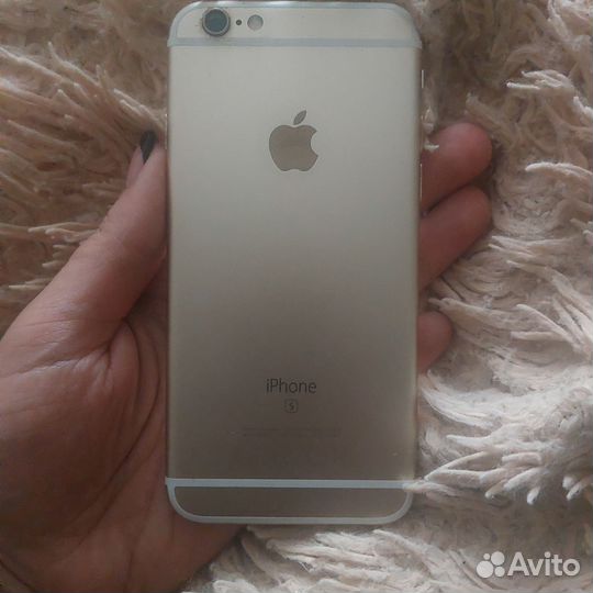 Телефон iPhone 6s