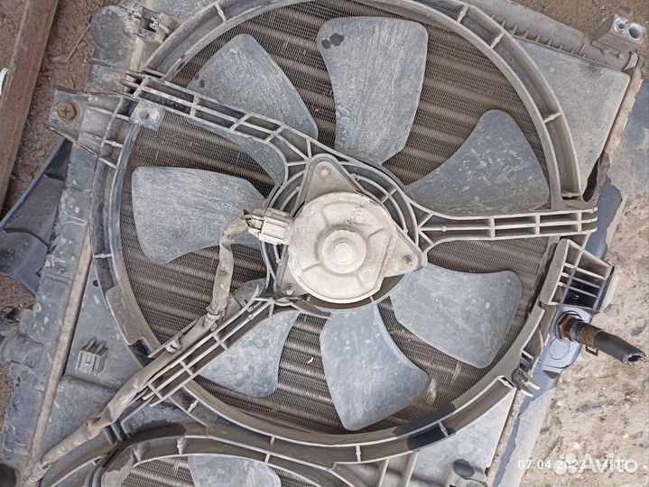 Моторчик охлаждения Nissan Almera, Primera, Sunny