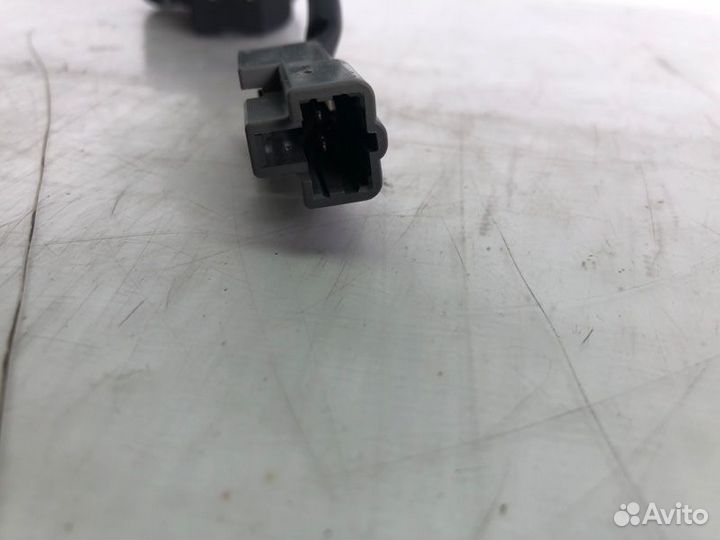 Кнопка открывания бензобака Hyundai Santa Fe D4EB