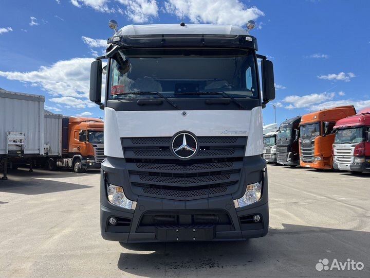 Mercedes-Benz Actros, 2023