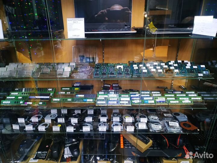 Монитор Asus MS227N