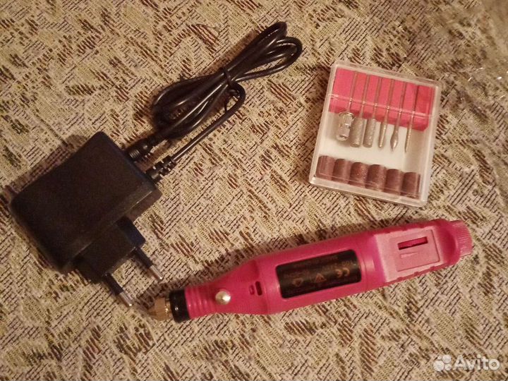 Аппарат для маникюра и педикюра