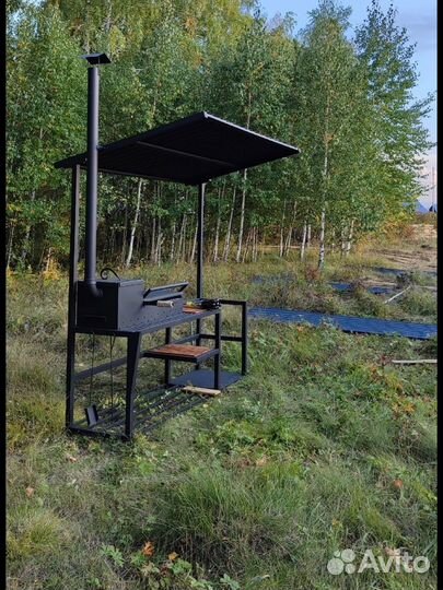 Мангал с крышей