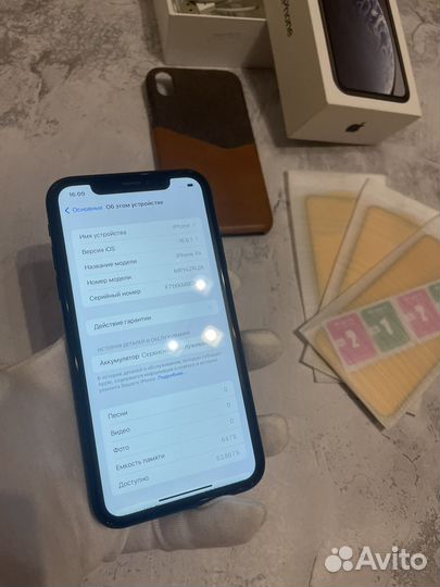 iPhone XR Black 64Gb